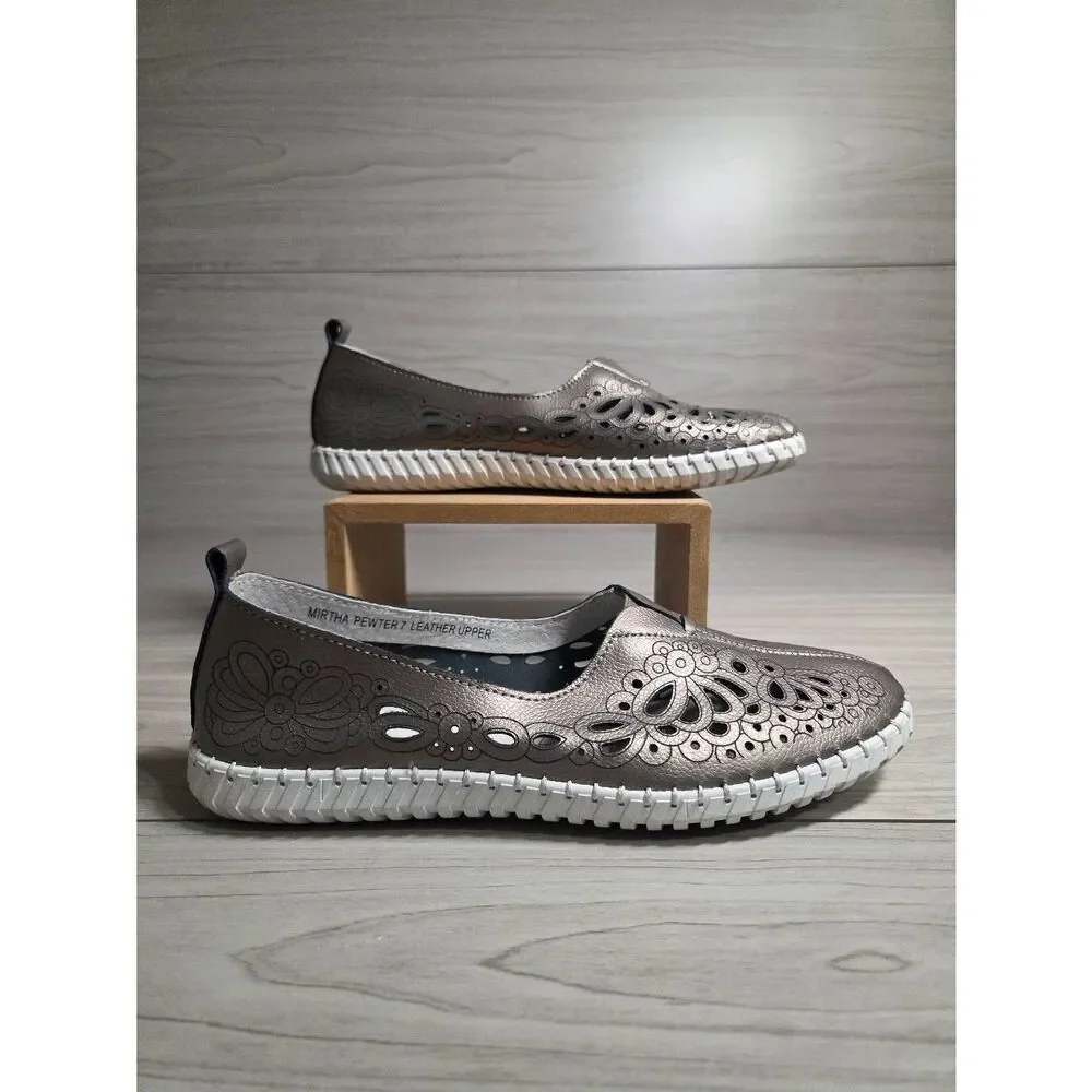 ​Spring Step Mirtha Pewter Metallic Leather Laser Cut Flats - Size 7